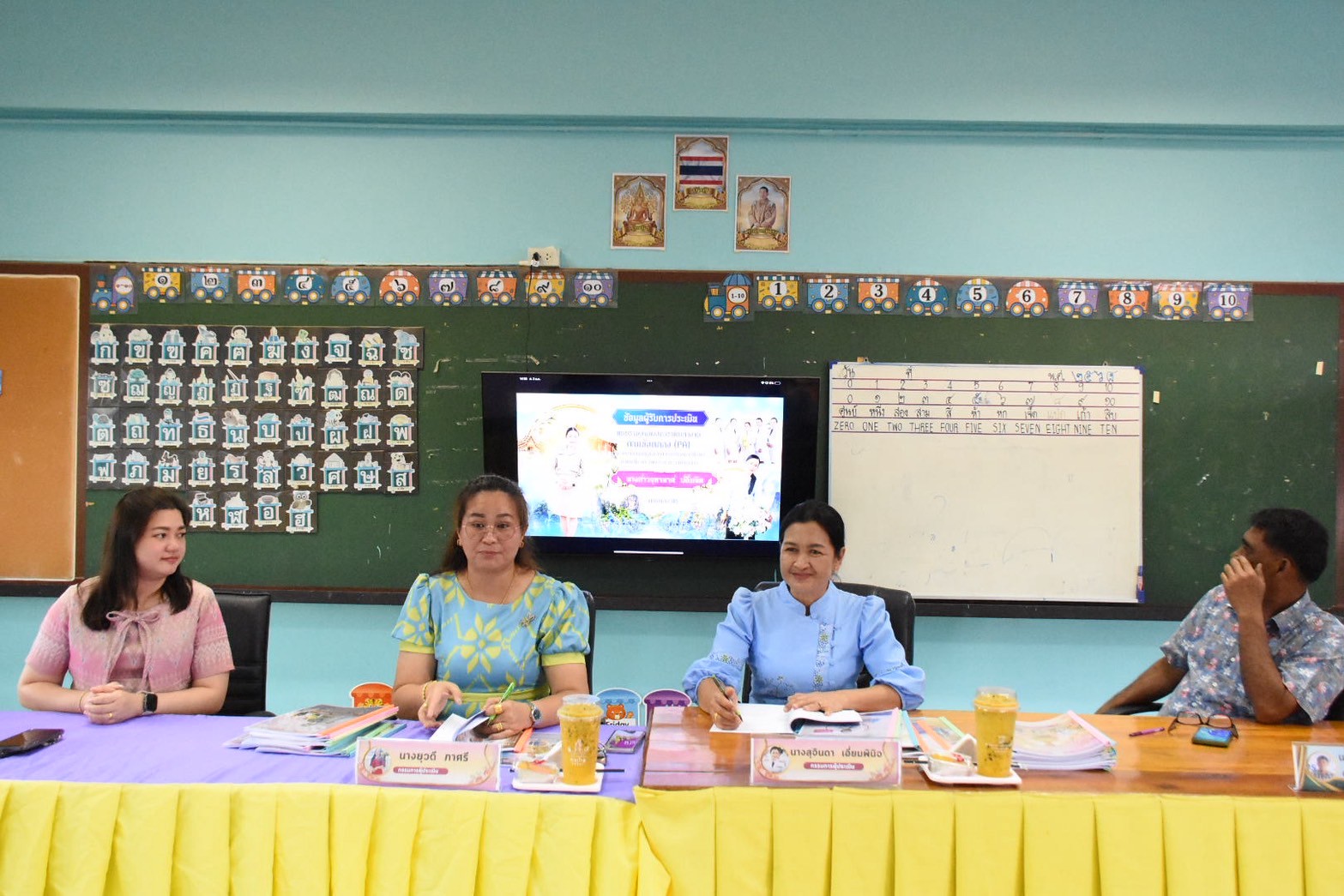 วันศุกร์ ที่ 3 ตุลาคม 2568
ในนามคณะผู้บริหารเทศบาลตำบลบ้านส้อง ยินดีต้อนรับคณะกรรมการการประเมินผลการปฎิบัติงานตามข้อตกลงในการพัฒนางานของข้าราชการครูและบุคลากรทางการศึกษาสายงานสอน
ณ ศูนย์พัฒนาเด็กเล็กเทศบาลตำบลบ้านส้อง