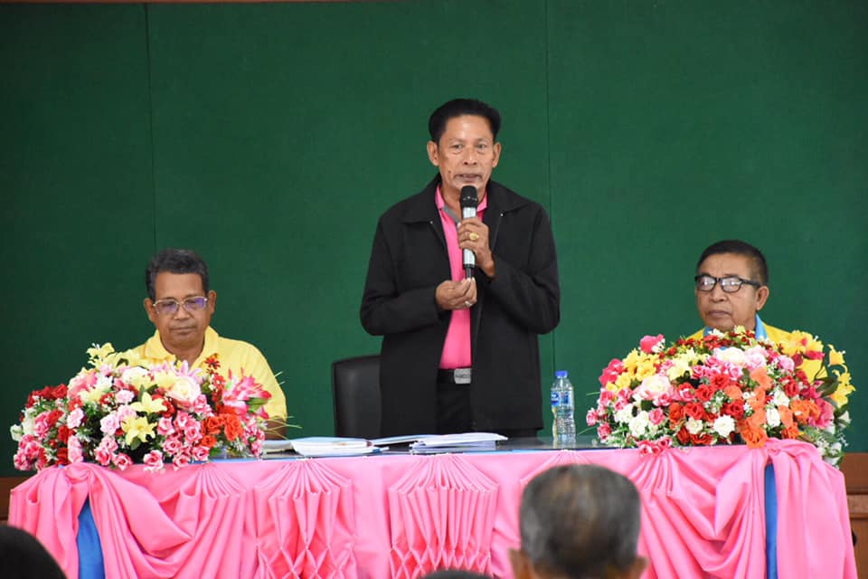 ประชุมและพบปะพูดคุยกับผู้สูงอายุสัญจร ในเขตอำเภอเวียงสระ