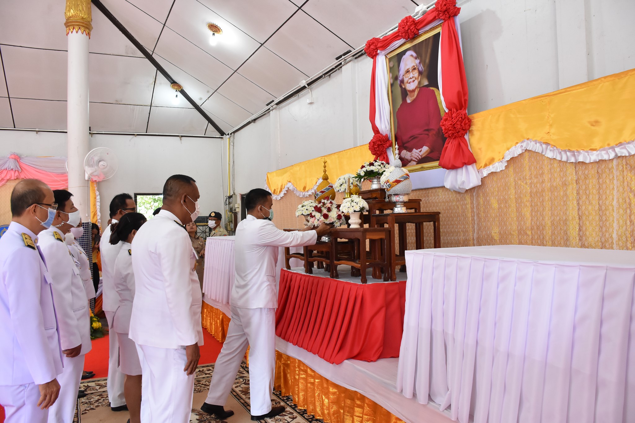 กิจกรรมน้อมรำลึกเนื่องในวันคล้ายพระราชสมภพครบ 120 ปี  สมเด็จพระศรีนครินทราบรมราชชนนี ประจำปี พ.ศ.2563