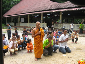 สงกรานต์ ณ วัดวิภาวดีรังสิต